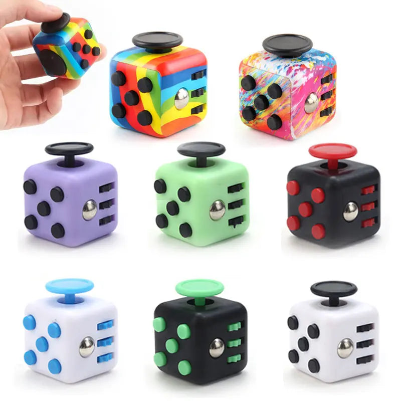 Fiklekube – liten kube med 6 aktiviteter