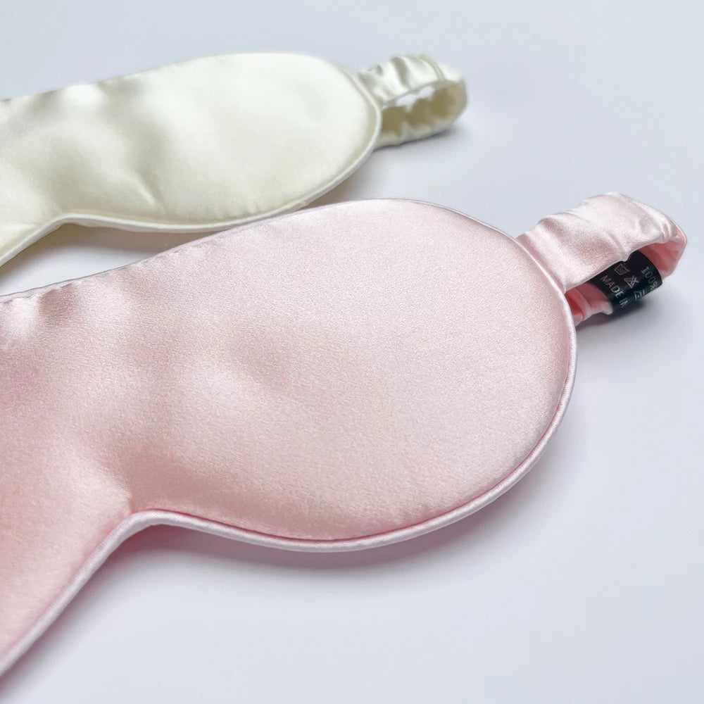 Sovemaske i silke – myk og skånsom mot huden